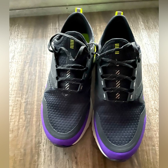 Nike Shoes - WMNS Odyssey React 2 Shield